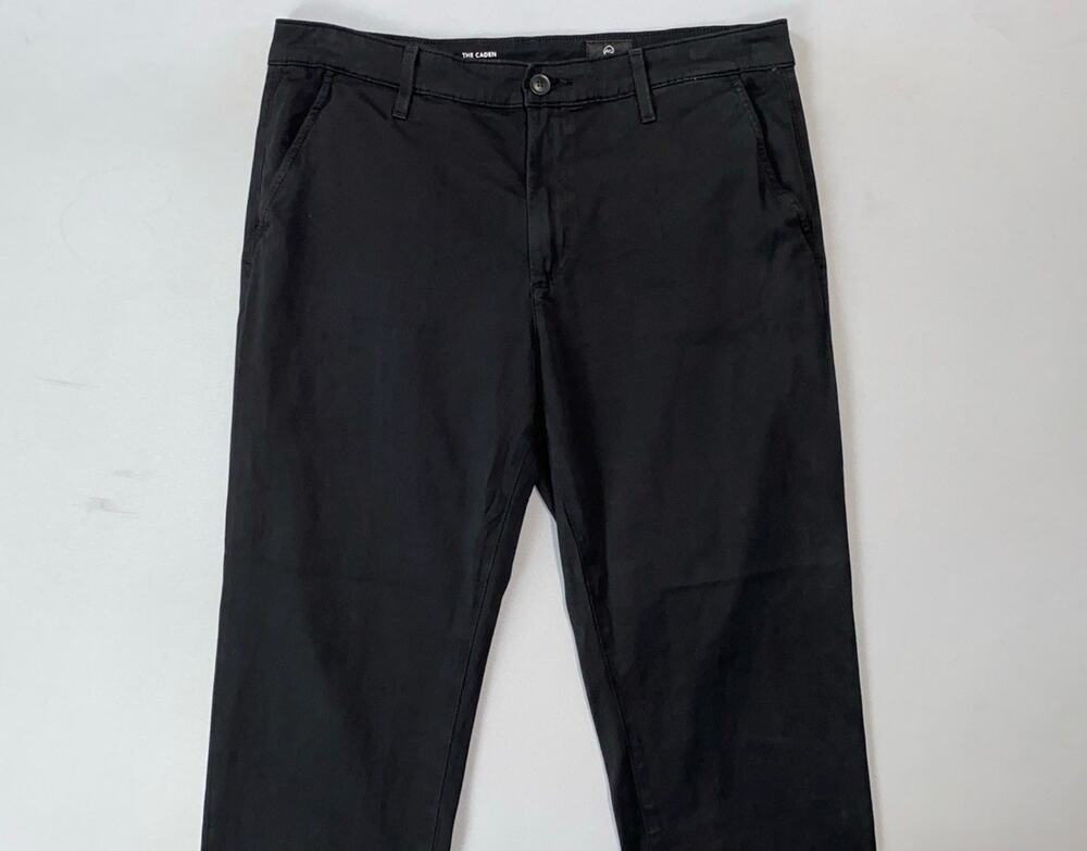 AG The Caden Tailored Trouser Tapered Weekend Chino Pants. Women's 30R, GUC!